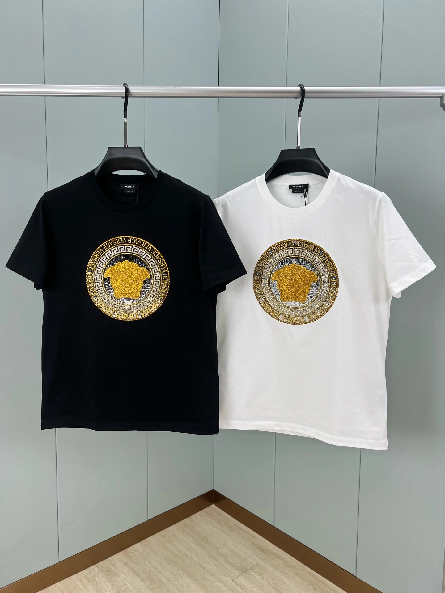 wg.luxury- V5rs135 embroidery oversized 2Colour item:E-F054B1651-2